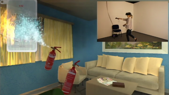 Eine Aufnahme aus dem Virtual Reality-Brandschutztraining, in welchem mit zwei Feuerlöschern ein brennender Vorhang gelöscht wird.