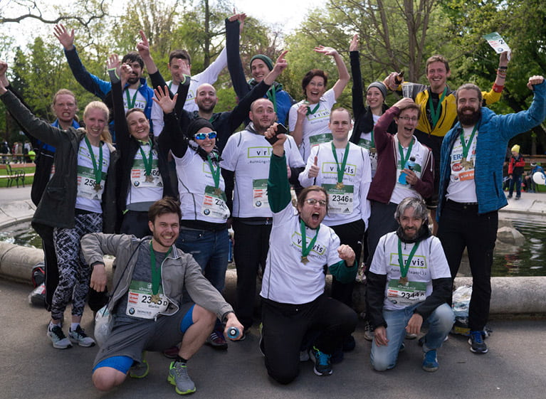 Bild von Mitarbeitern des VRVis beim Vienna City Marathon
