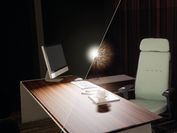 Licht in VR anhand einer Schreibtischszene