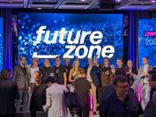 Ein Gruppenfoto mit allen Gewinner:innen des Futurezone Awards 2022